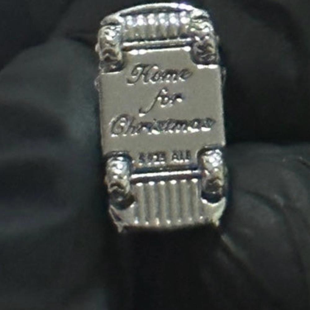 Brand New PANDORA Festive Car & Christmas Tree Charm - Picture 8 of 16